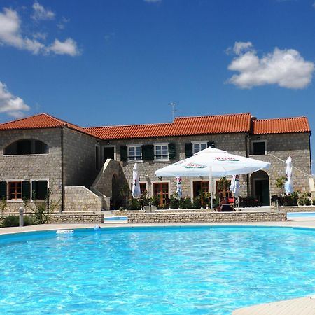 Pansion Skelin Hotel Drinovci Luaran gambar