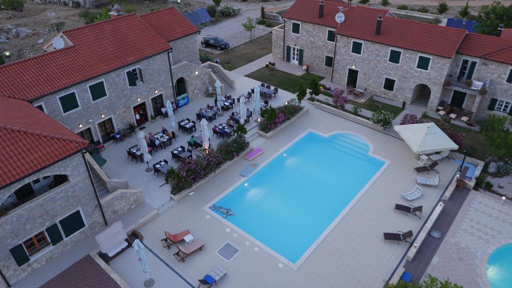 Pansion Skelin Hotel Drinovci Luaran gambar
