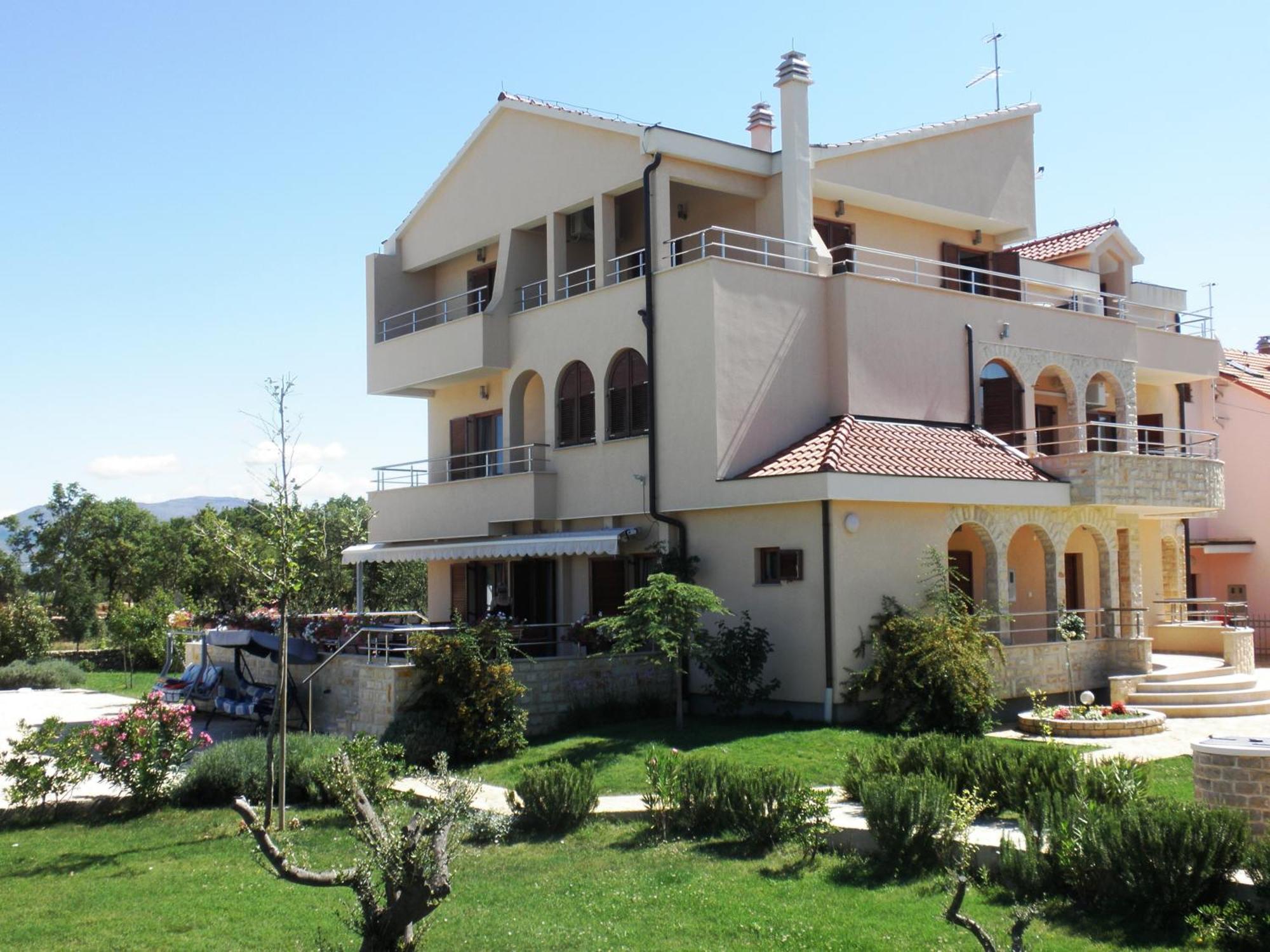 Pansion Skelin Hotel Drinovci Luaran gambar